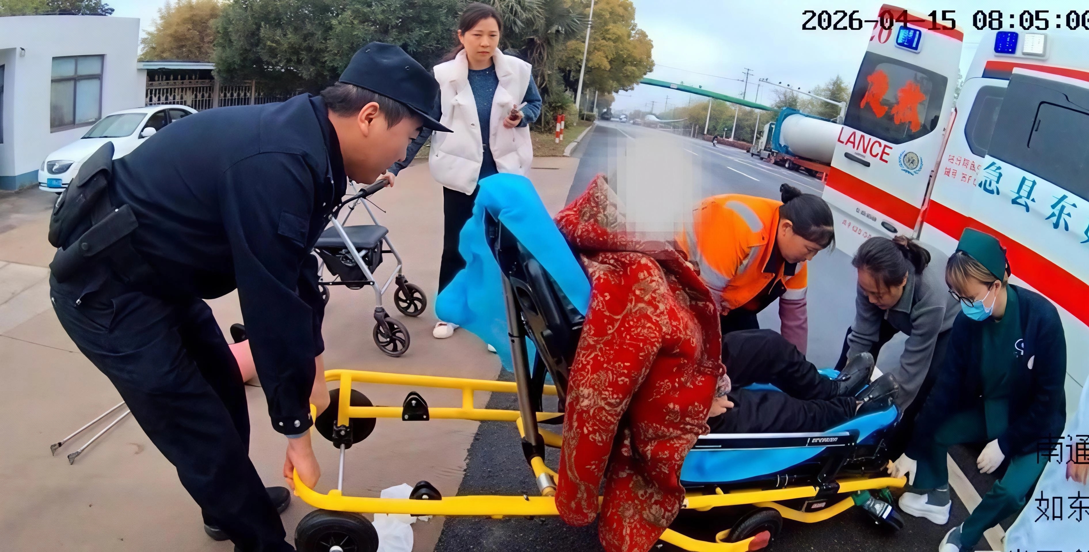 “你真棒！中天科技张群梅”——上班途中勇救八旬老人